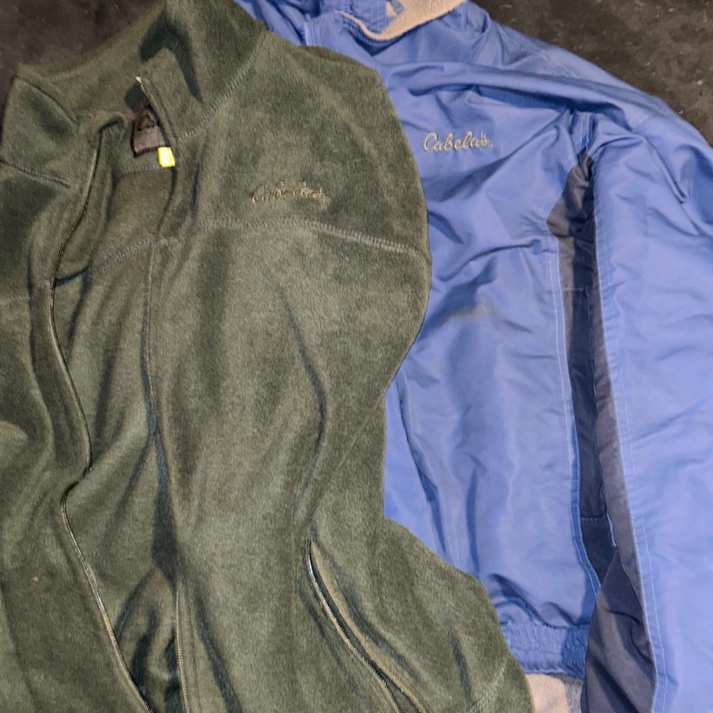 Cabelas bundle- Jacket and vest both XL